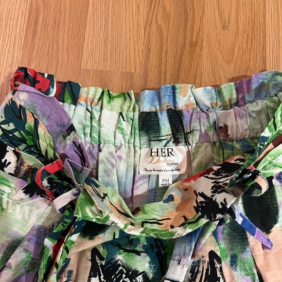 Green and Purple Pleated A-Line Midi Skirt - Picture 3 of 6